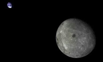 ایسا لگتا ہے کہ چین متاثر ہونے والے خلائی جہاز کو قمری لمبو سے بچانے کی کوشش کر رہا ہے۔