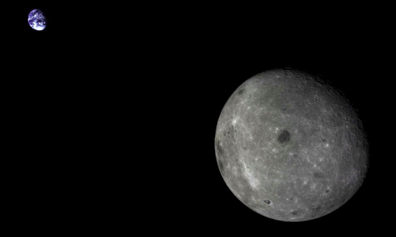 به نظر می رسد چین در تلاش است تا فضاپیمای آسیب دیده را از برزخ ماه نجات دهد