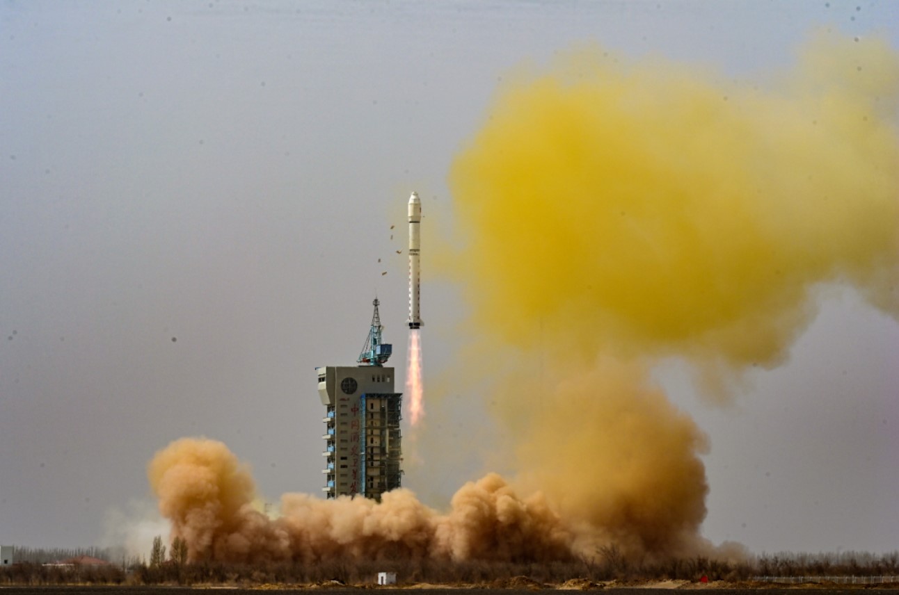 Kiina laukaisi toisen erän Yunhai-2-satelliitteja