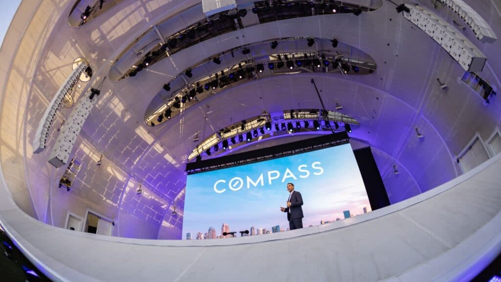 Compass برای پرداخت 57.5 میلیون دلار برای حل و فصل دعاوی کمیسیون