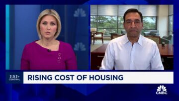 Rohit Gupta, CEO von Enact, spricht über eine Hypothekenversicherung, da Hauskäufer mit Anzahlungen zu kämpfen haben