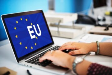 EU-lovgivere godkender lov om historisk AI-regulering