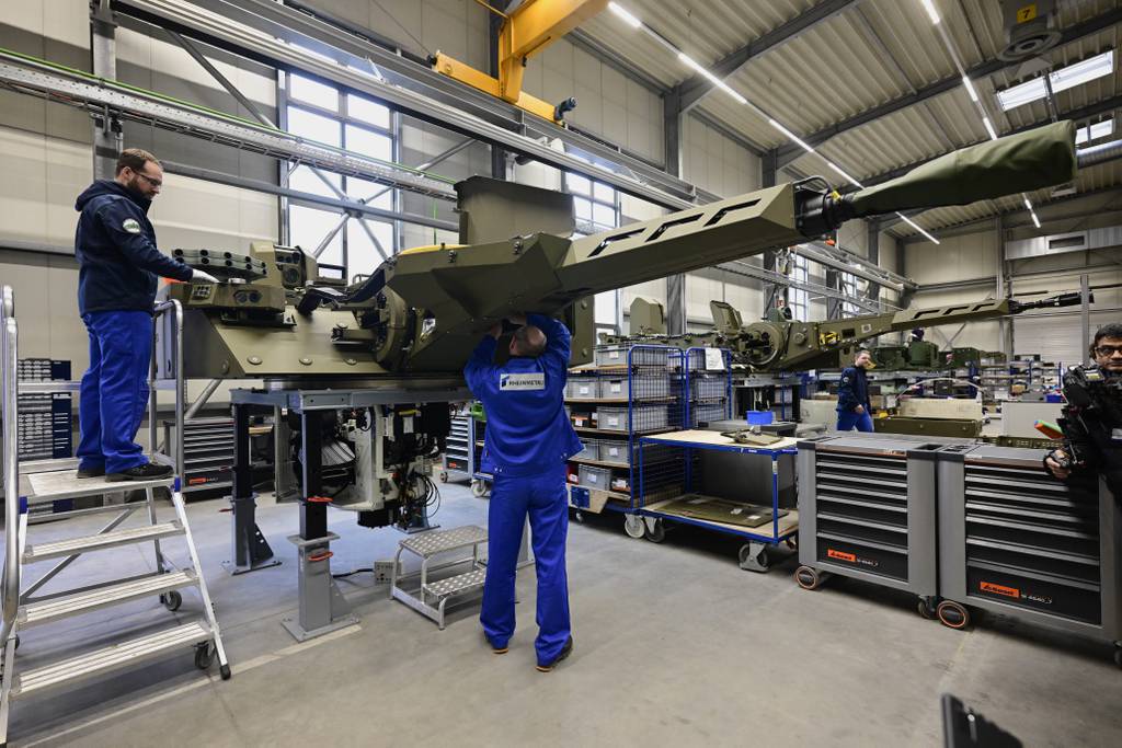 EU proposes $1.6 billion plan to prop up defense industry