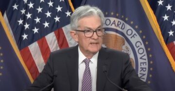 Fed Chair Dismisses Donald rump's Digital Dollar Concerns