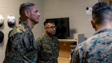 Sistemare baracche scadenti in cima alla lista dei desideri di bilancio del Corpo dei Marines