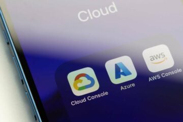 Googlov podpredsednik opozarja, da Microsoftov monopol v oblaku ogroža AI
