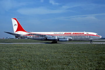 歴史的な写真: エア インディア ボーイング 707-437 VT-DJK (msn 17724) ORY (ジャック ギエム)。画像: 962592。