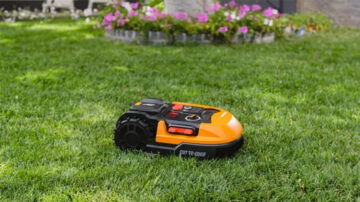 The 5 Best Robot Lawn Mowers for 2024 - Autoblog