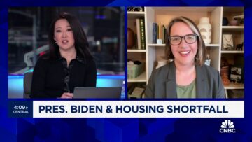 Os EUA estão 'desesperados' por novas ofertas de habitação: Economista-chefe da Zillow à frente do Estado da União