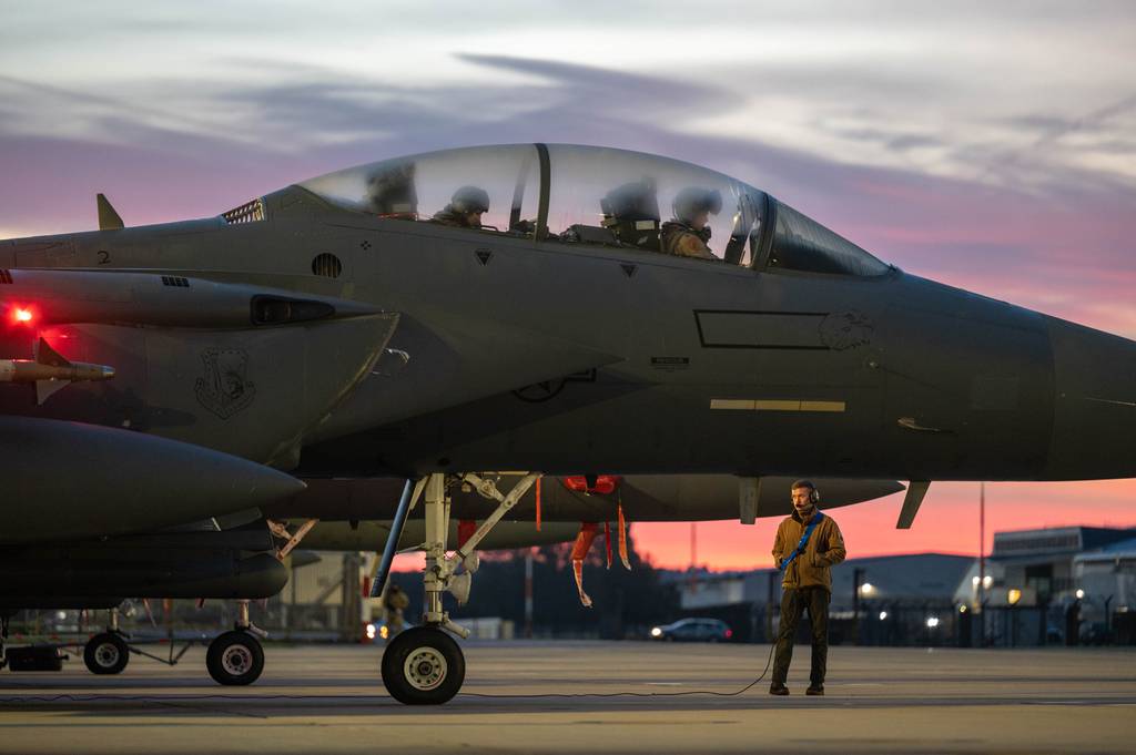 Seznam želja ameriških zračnih sil zahteva rezervne dele, lovcev pa ne več