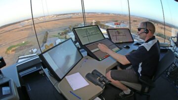 Air traffic controllers begin voting on strike action