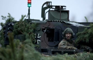 Tyskland overhaler militær kommando i jakten på 'krigsdyktig' styrke