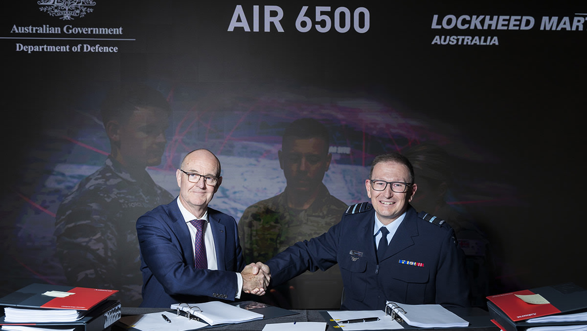 Guvernul semnează un contract de 500 de milioane de dolari pentru apărarea aeriană de nouă generație