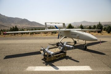 Iran lanserer droneangrep mot Israel - Luftrom stengt i Jordan og Israel