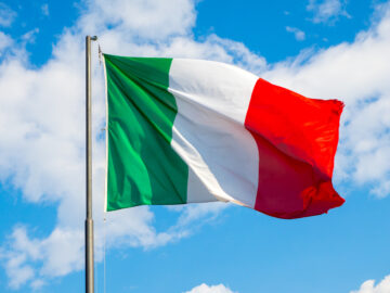 Объем электронной коммерции Италии в 80.6 году составит 2023 млрд евро