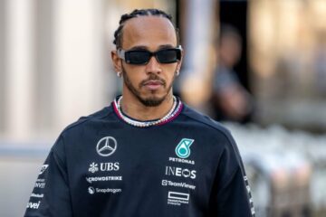 Lewis Hamilton's Brother Reveals Major Gambling Struggles