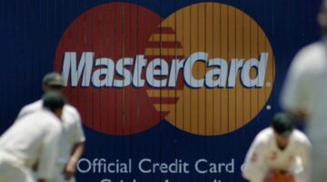 Mastercard Partners PXP Financialin kanssa turvallisiin korttitapahtumiin