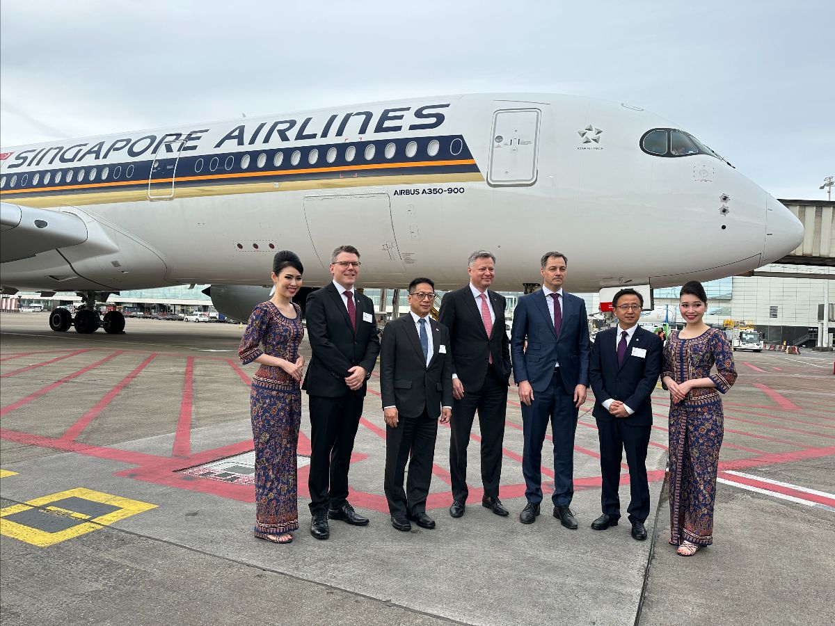 [Bilder] Etter en 20-års pause, kobler Singapore Airlines sammen Belgia og Singapore igjen med direkteflyvninger: Den feirende innvielsesflyvningen markerer en milepæl