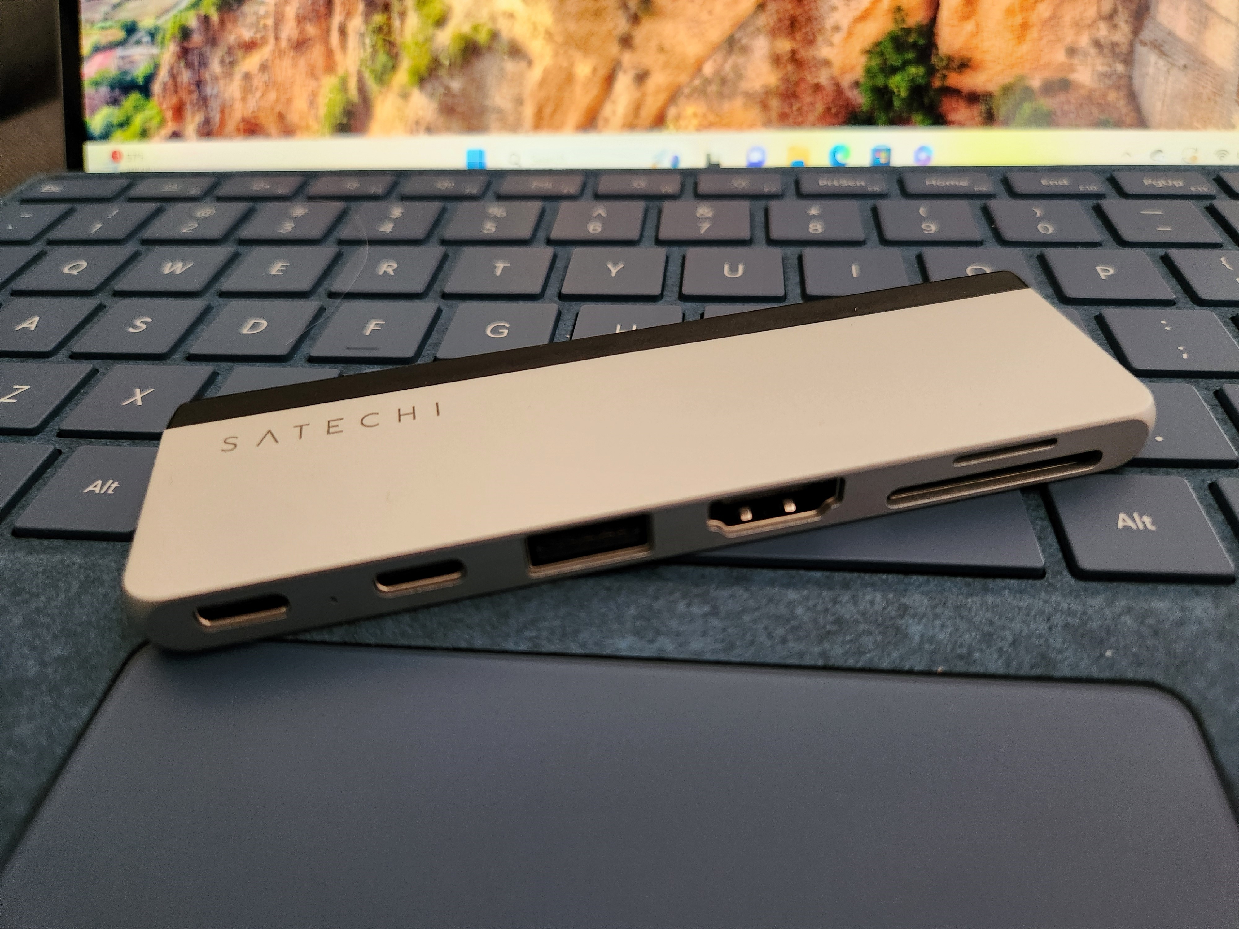 Satechi Dual USB-C Surface Pro 9 Hub