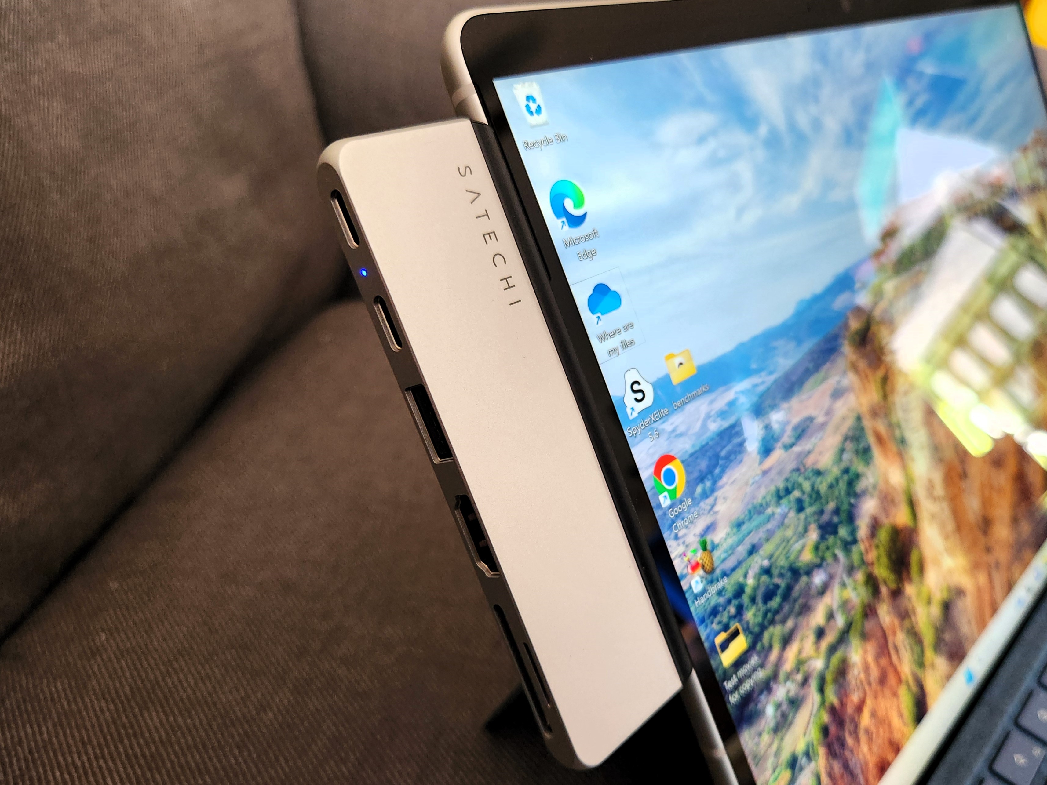 Satechi Dual USB-C Surface Pro 9 Hub