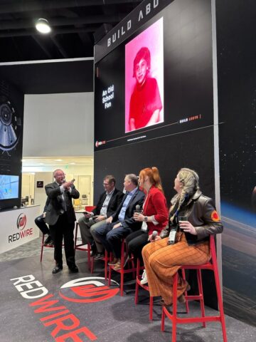 अंतरिक्ष संगोष्ठी में विज्ञान-फाई शोडाउन: स्टार ट्रेक बनाम स्टार वार्स बहस की पूरी प्रतिलेख