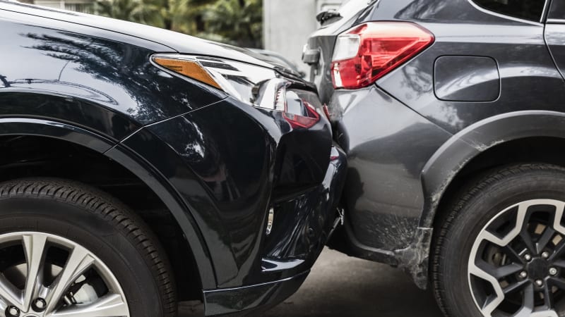 ABD'li alıcılar nihayet araba fiyatlarında indirime kavuşurken artan sigorta maliyetleri vurdu - Autoblog