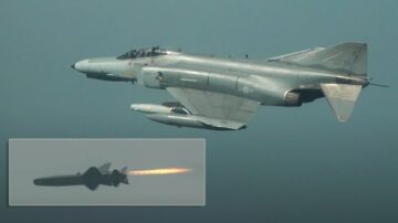גמר ירי ה-F-4E פאנטומים האחרון של דרום קוריאה AGM-142 טילי פופאי לפני הפרישה
