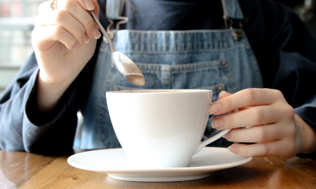 4 вещи, которых следует избегать в кофе