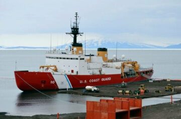 A Polar Star amerikai nehézjégtörő befejezte az antarktiszi telepítést, megkezdte az élettartam meghosszabbítási feltőkésítési munkálatokat