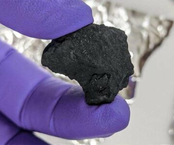 De tumultueuze ruimtereis van de Winchcombe-meteoriet ontdekt door nano-analyse