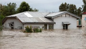 気候変動は今や住宅問題：なんと90％が購入時に洪水情報を求めていることが調査で判明
