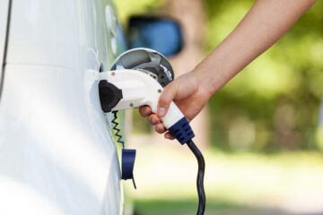 EV-chauffører sparer omkostninger sammenlignet med benzin- og dieselbilister, viser forskning