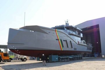 Metal Shark signs boat-building contract with Jamaica, delivers patrol vessel to Guyana