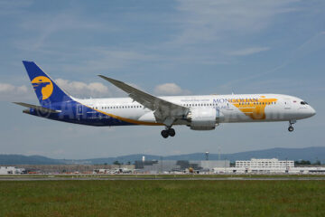 Mongolian Airlines Boeing 787-9 Dreamliner “Munkh Khaan” in the updated livery