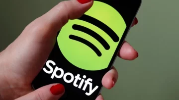 A Spotify csendesen bezárja a dalszövegeket a fizetőfal mögé