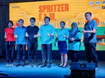 Spritzer EcoPark Taiping Brightens up the Sky with an Enchanting Aurora Light Show at Food, Arts and Music Carnival