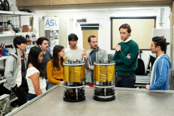 Stanford center focuses on spacecraft autonomy