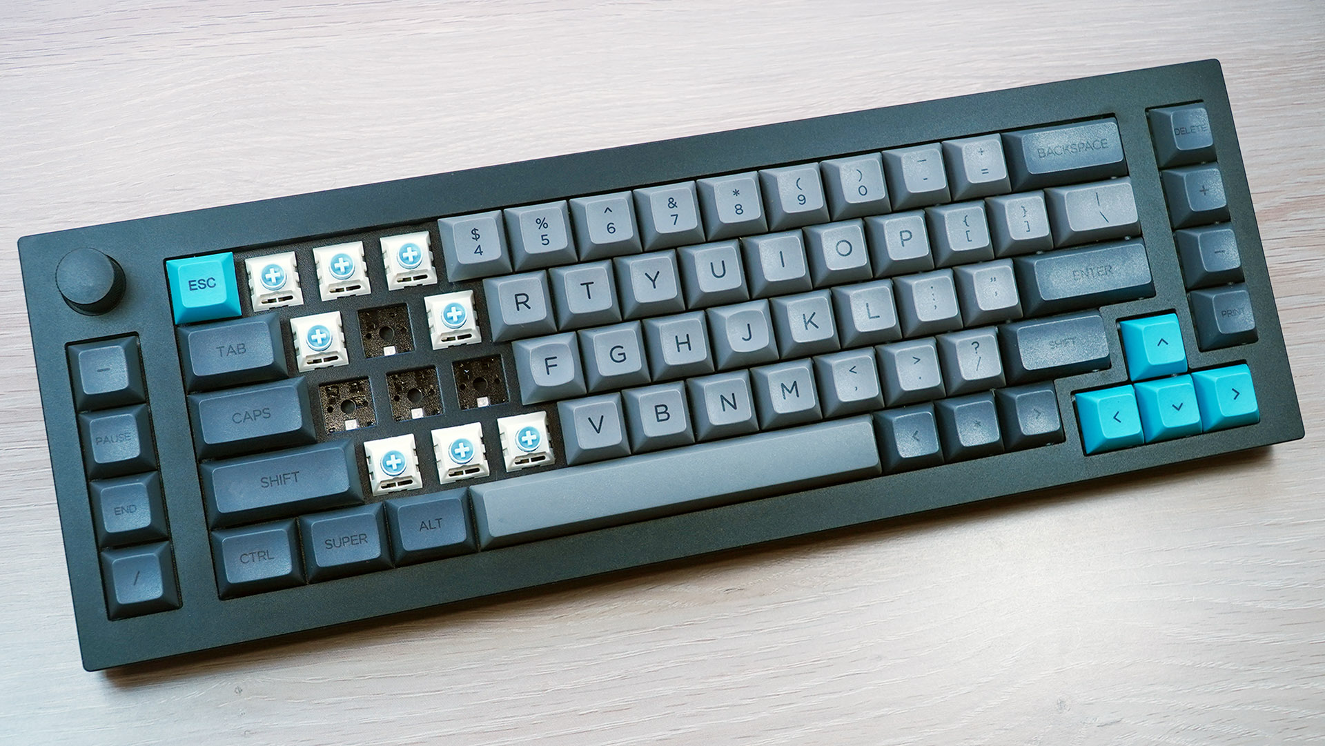 keychron Q65 keyboard