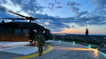 U.S. UH-60 Pilot Lands CASEVAC Atop Swedish Hospital
